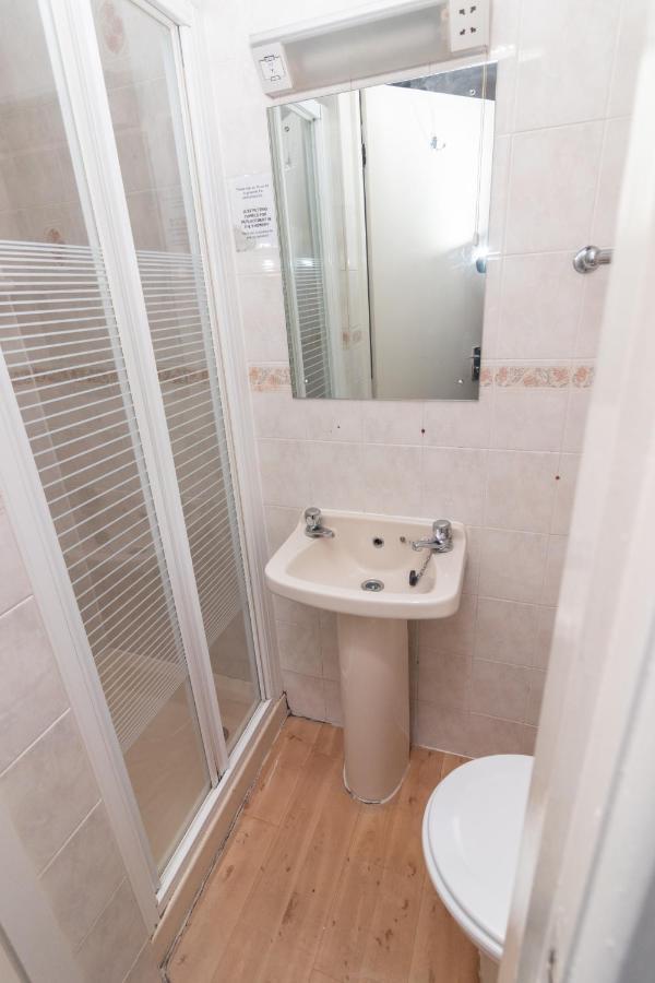 בלקפול Starlux Hotel מראה חיצוני תמונה