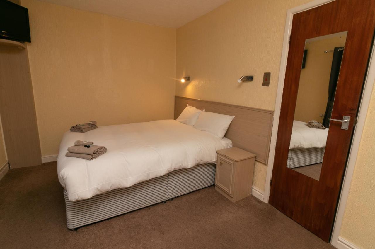 בלקפול Starlux Hotel מראה חיצוני תמונה